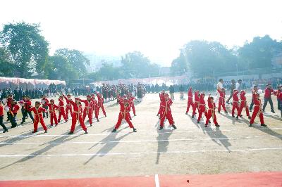 Best School In Varuna