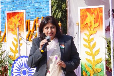 Best School In Varuna