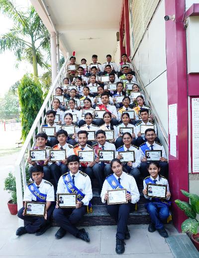 Best School In Varuna