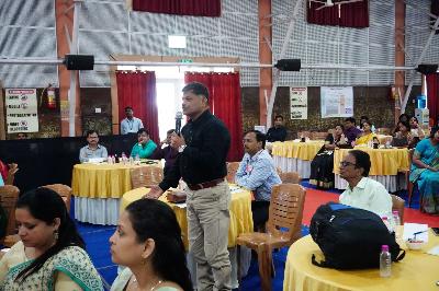 Best School In Varuna