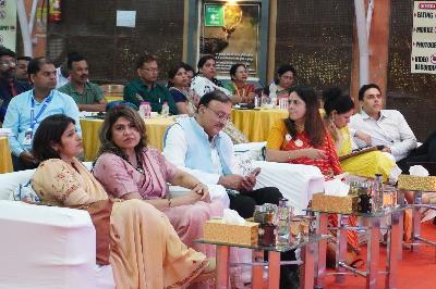 Best School In Varuna