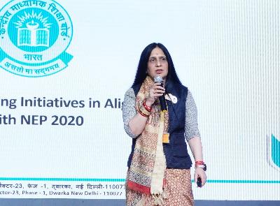 Best School In Varuna