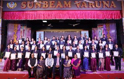 Best School In Varuna