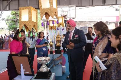 Best School In Varuna