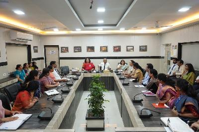 Best School In Varuna