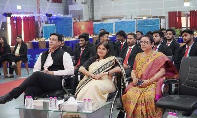 Best School In Varuna