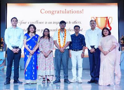 Best School In Varuna