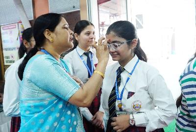 Best School In Varuna