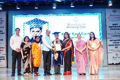 Best School In International Varuna