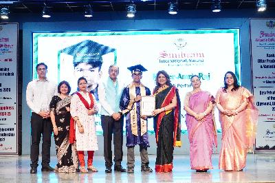 Best School In International Varuna