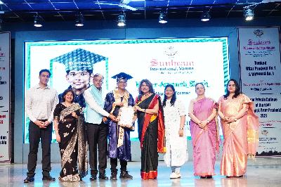 Best School In International Varuna