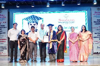 Best School In International Varuna