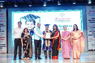 Best School In International Varuna