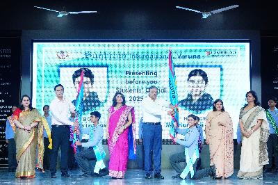 Best School In International Varuna