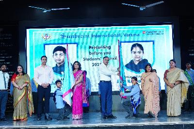 Best School In International Varuna