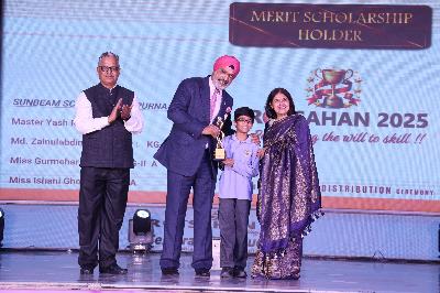 Best School In International Varuna