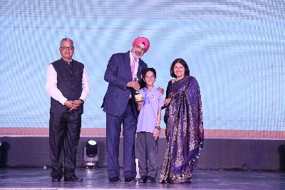 Best School In International Varuna