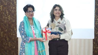 Best School In International Varuna