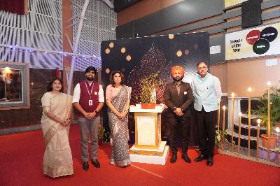 Best School In International Varuna