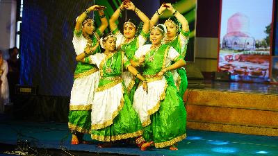 Best School In Lahartara