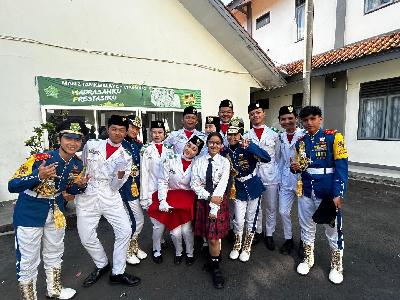 Best School In Lahartara