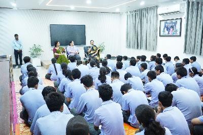 Best School In International Varuna