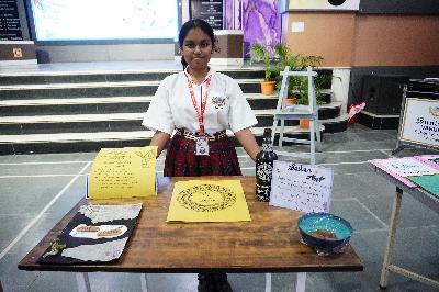 Best School In Varuna