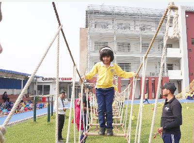 Best School In Varuna