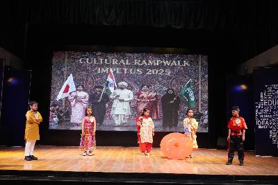 Best School In Varuna