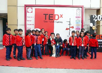 Best School In Varuna