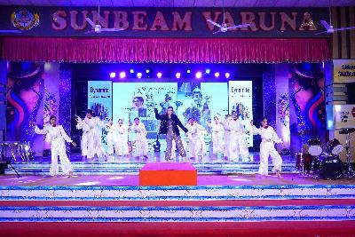 Best School In International Varuna