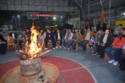 Best School In Varuna