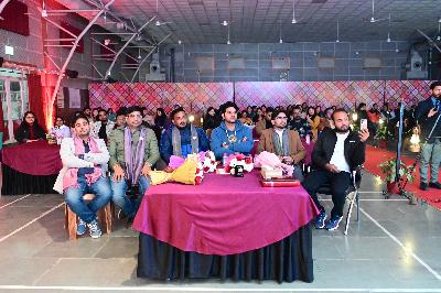 Best School In Varuna