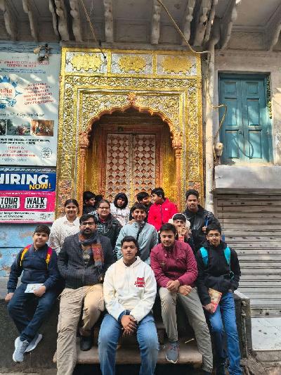 Best School In Varuna