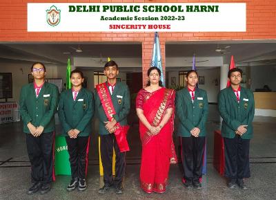 Class Photograph 2022-23