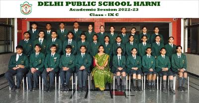 Class Photograph 2022-23