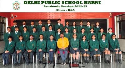 Class Photograph 2022-23
