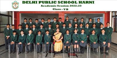 Class Photograph 2022-23