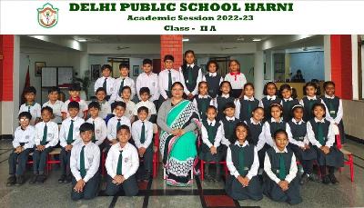 Class Photograph 2022-23