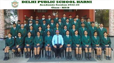 Class Photograph 2022-23