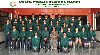 Class Photograph 2022-23