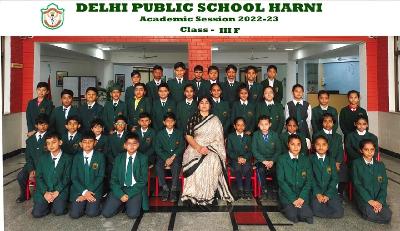 Class Photograph 2022-23