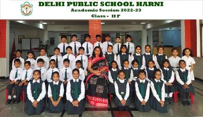 Class Photograph 2022-23