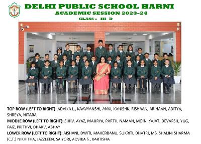 CLASS PHOTOGRAPHS YEAR 2023-24