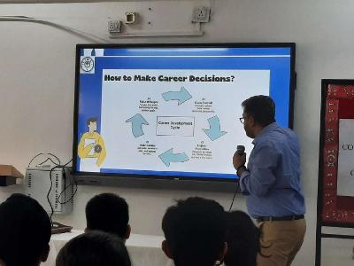 CAREER COUNSELLING BY TIME