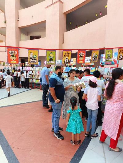 SCHOLASTIC BOOK FAIR