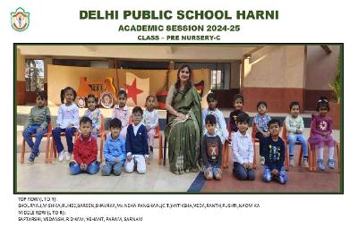 Class Photograph Year 2024-25