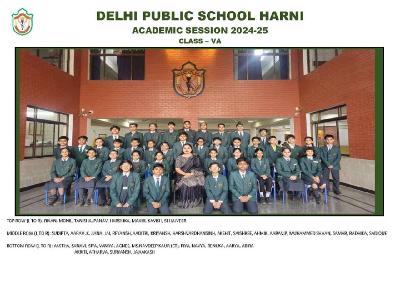 Class Photograph Year 2024-25