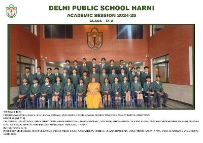 Class Photograph Year 2024-25