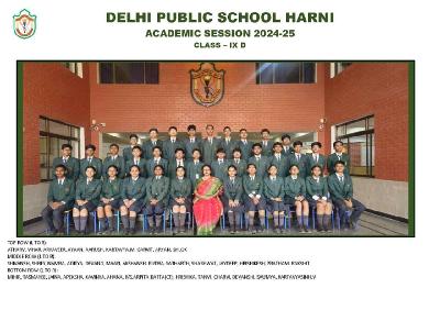 Class Photograph Year 2024-25